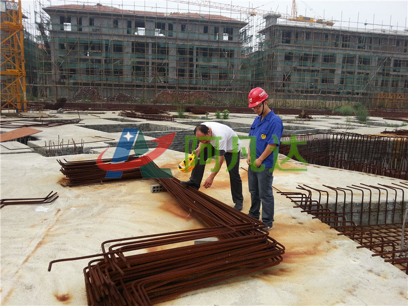 工程鋼筋除銹劑使用現(xiàn)場(chǎng)