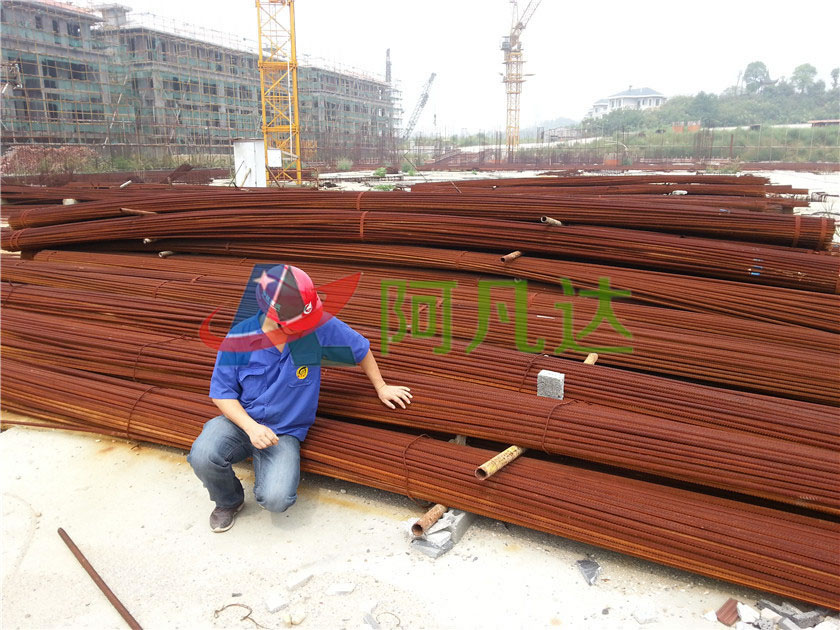 工程鋼筋除銹劑使用現(xiàn)場(chǎng)